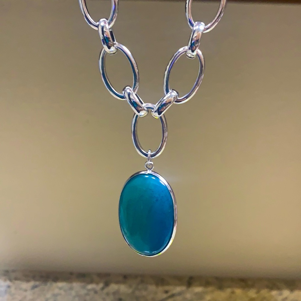 White House Black Market Teal Necklace